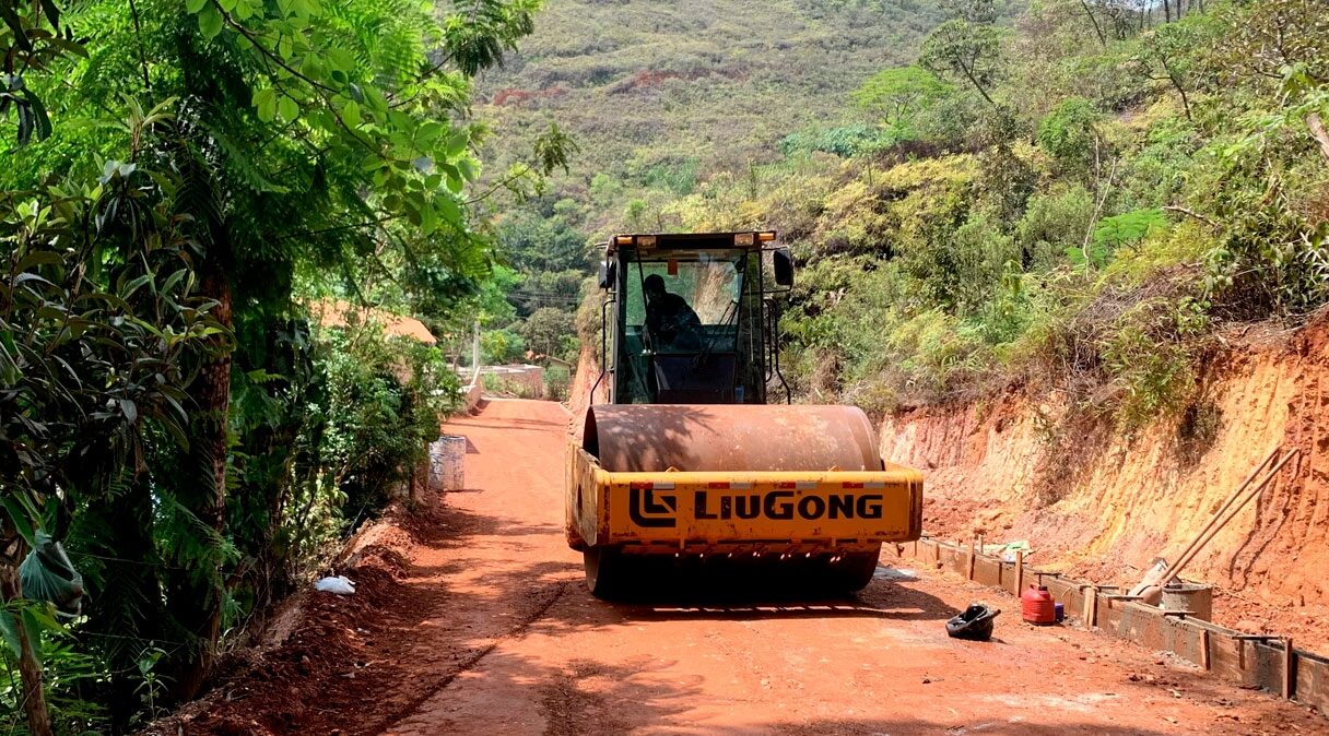 Secretaria de Transportes e Estradas Vicinais realiza intervenções em todo o município