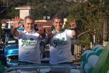 Alex faz carreata histórica até o Santa Rita e militantes ficam emocionados