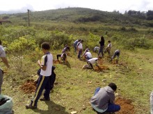 Alunos de escolas municipais visitam Parque das Andorinhas