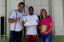 Alunos do Cempa se destacam em concurso de literatura