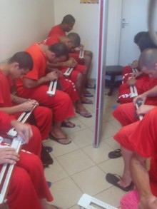 Atividades podem valorizar e preparar detentos para a vida após a prisão