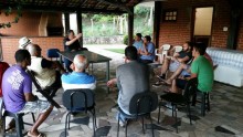 Caio Bueno fala ao grupo Pró Cachoeira