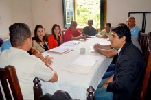 Câmara recebe taxistas para análise da regulamentação do serviço em Mariana
