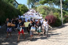 Caminhada pela paz em Cláudio Manoel