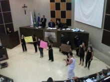 Campanha de combate ao abuso sexual de crianças e adolescentes em destaque na reunião da câmara