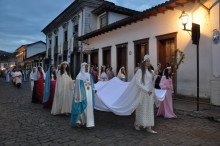 Católicos participam das celebrações dos 300 anos da Catedral da Sé