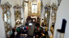 Celebração marca reabertura de igreja de 1750 em Bandeirantes