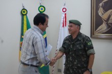 Celso toma posse como presidente da Junta Militar