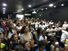 “Cinema é para você, sim!”: carreta da Caixa trouxe filmes para a população itabiritense