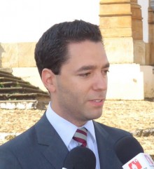 Comissão processante que investiga prefeita de Mariana tem reunião suspensa, mas retoma trabalhos rapidamente – Atualizada