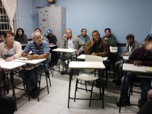Comunidade do Ratinho, em Maracujá, cobra atenção ao abastecimento da região