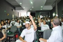 Conferência debate os direitos e deveres de crianças e adolescentes