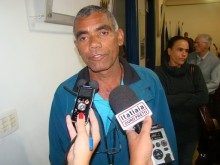 Corredores de rua repudiam pista de atletismo da Água Limpa