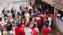 CRAS Cabanas comemora dia das mães com homenagens