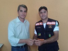 Defesa Civil de Mariana recebe caminhonete