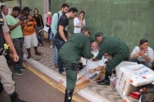 Duas pessoas são atropeladas na calçada em Itabirito