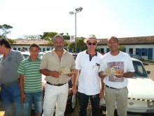 Encontro de Carros tece homenagem
