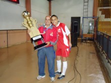 Equipe de Itabirito é campeã do 1 Torneio de Futsal Feminino de Ouro Branco