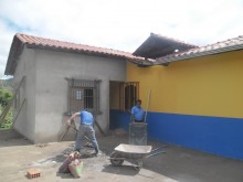 Escola de Tempo Integral de Paracatu de Baixo é reformada
