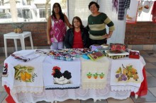 Feira do Clube das Mães e Artesãos movimenta Itabirito