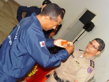 Guarda Municipal recebe treinamento para uso de equipamento de choque