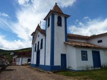 Igreja de São Bartolomeu em restauração