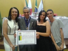 Israel Quirino homenageado pela Academia de Letras, Artes e Ciência