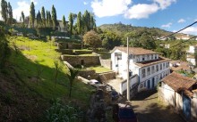 Jardins do casarão Rocha Lagoa estão abertos à visitação