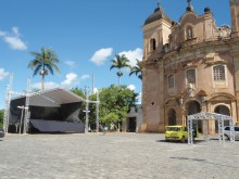 Justiça restringe carnaval no centro de Mariana