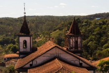 Mariana investe na preservação do patrimônio e restaura monumentos com recursos próprios