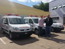 Mariana recebe mais três ambulâncias