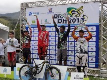 Marianenses participam de Downhill