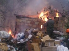 Materiais inflamáveis incendeiam e destroem casas em Itabirito