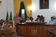 Morador pede na Tribuna Livre da Câmara conclusão de obra no rio que corta o bairro São José