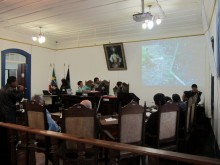Mudança no horário das reuniões da Câmara não é respeitada em Ouro Preto