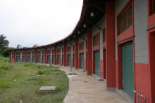 Obras do Terminal e da Praça do Artesão em Cachoeira do Campo estão na fase de drenagem