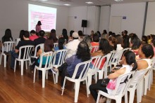 Palestra orienta para a realização de exames preventivos contra o câncer de mama e próstata