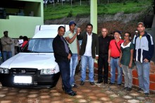 Parceria entre Câmara e Prefeitura garante veículo para distribuição de agricultores