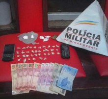 Polícia Militar apreende autores de tráfico em Ouro Preto