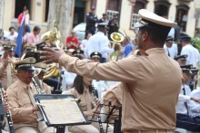 Praça Gomes Freire é palco de espetáculo de bandas centenárias