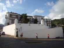 Prédio da Escola de Minas de “cara nova” para “o 21 de Abril”