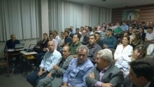 Prefeito Alex Salvador se reúne com empresários para debater ações do executivo