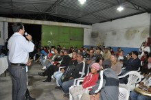 Prefeito Celso Cota se reúne com moradores do Bairro Liberdade