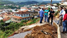 Prefeito Celso Cota vistoria pontos afetados pelas chuvas em Mariana
