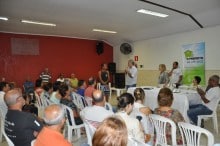 Prefeito de Itabirito ouve demandas dos moradores do bairro Vila Gonçalo