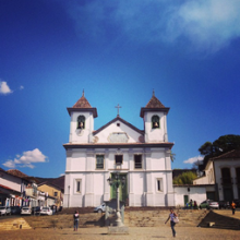 Prefeito de Mariana articula início da restauração da Catedral da Sé