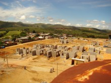 Prefeito de Ouro Preto visita obras do Conjunto Habitacional Vila Alegre