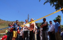 Prefeito entrega 7,5 Km de estrada pavimentada a comunidade de Mainart