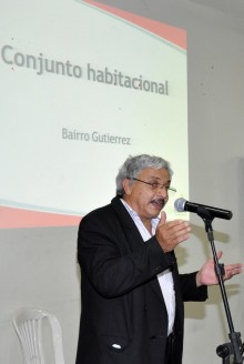 Prefeito Manoel da Mota esclarece sobre conjunto habitacional do Gutierrez