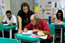 Projeto Poesia Viva garantido em 2015